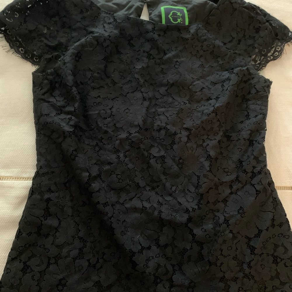 Lacy Black top